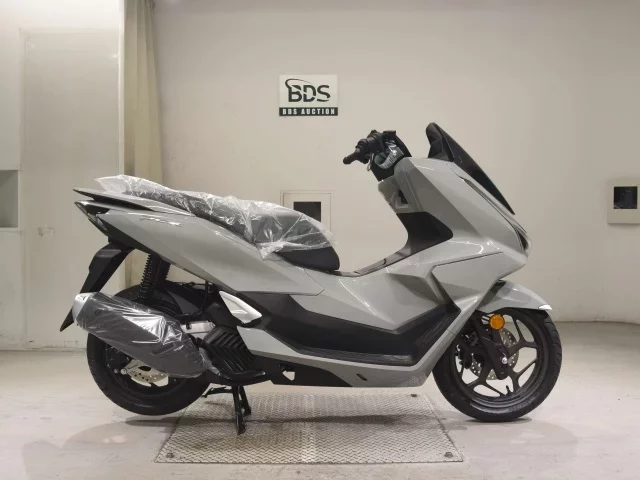 Honda PCX125-4