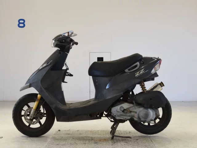 Suzuki ZZ