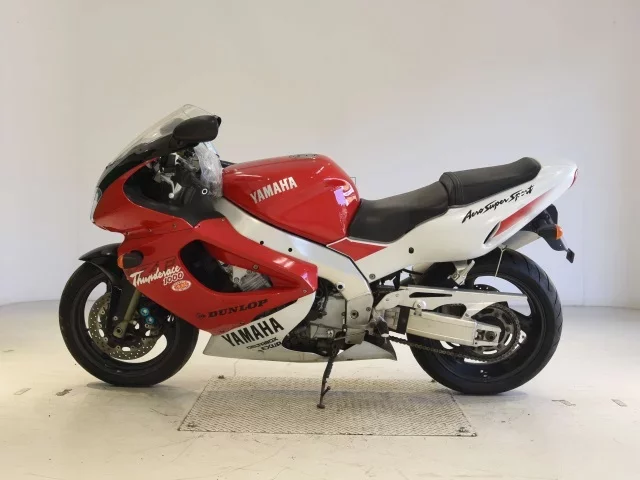 Yamaha YZF1000R