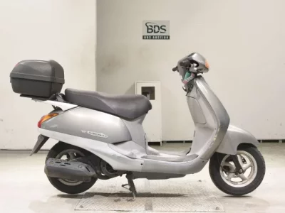 Honda LEAD 100