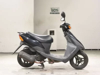 Suzuki LET S2