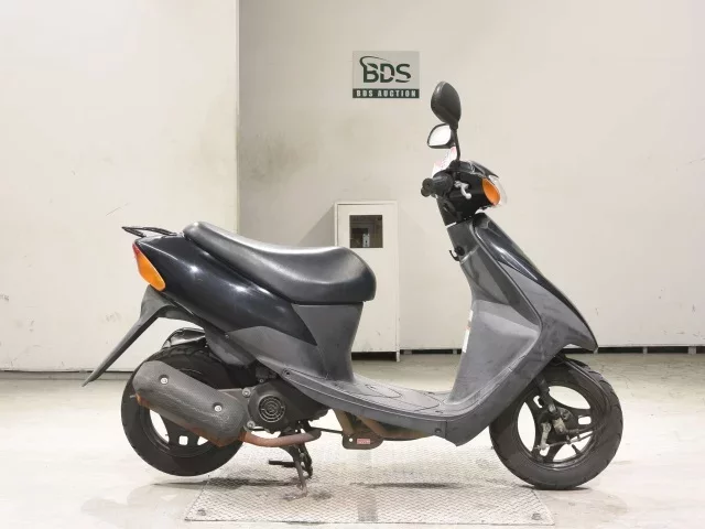Suzuki LET S2