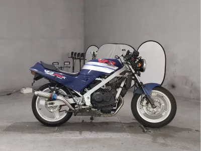 Honda VFR400 TRAINING CAR