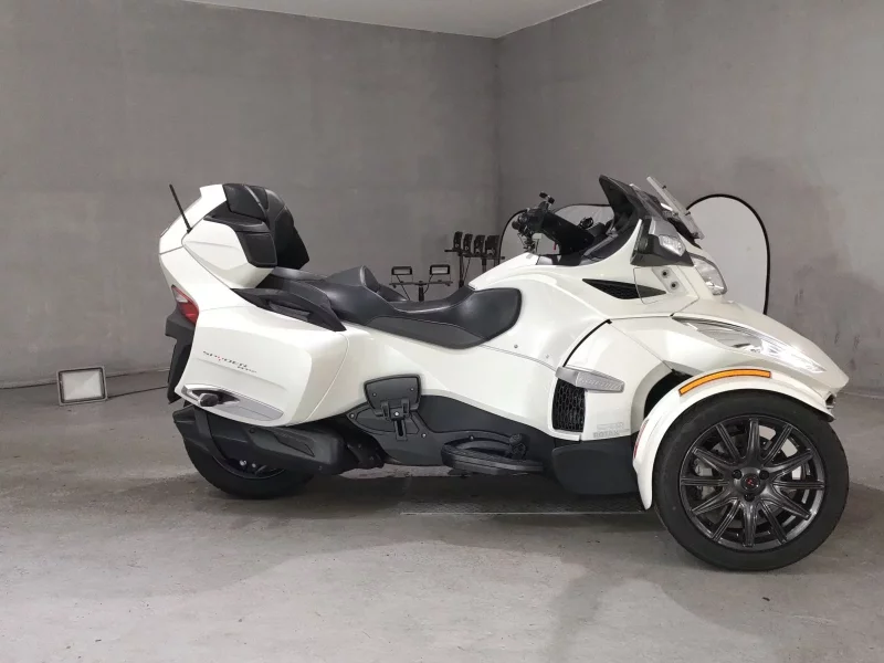 Other BRP CAN-NAM SPIDER RT S лот № 7082 оценка 4  с аукциона в Японии