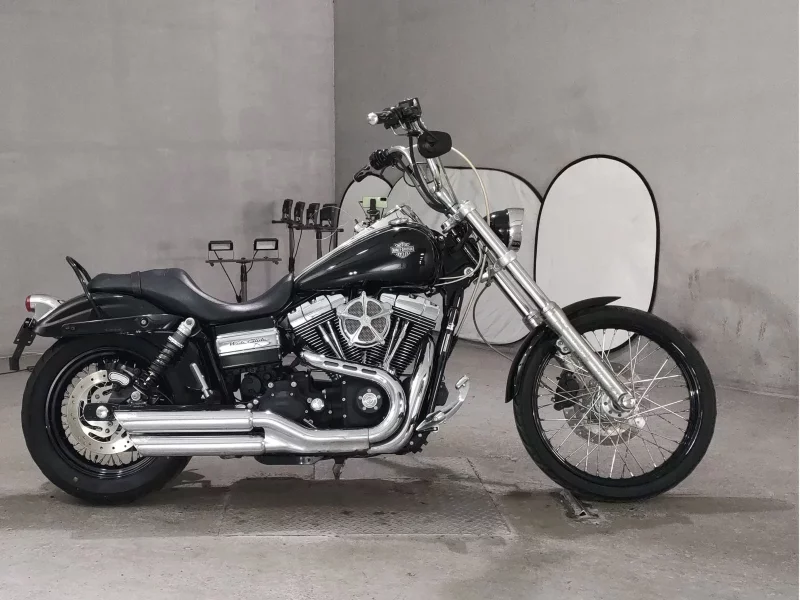 Harley-Davidson HARLEY FXDWG1580 лот № 8188 оценка 4  с аукциона в Японии