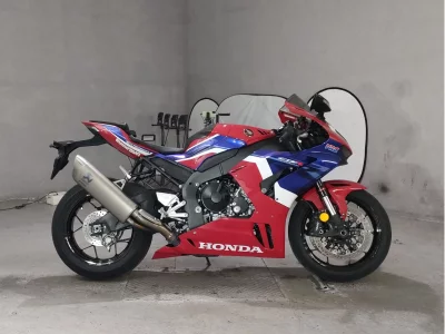 Honda CBR1000RR-R 2021