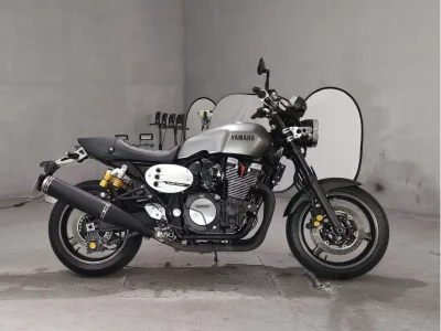 Yamaha XJR1300C  с аукциона в Японии