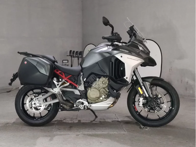 Ducati  MULTI STRADA V4S лот № 8462 оценка 5  с аукциона в Японии