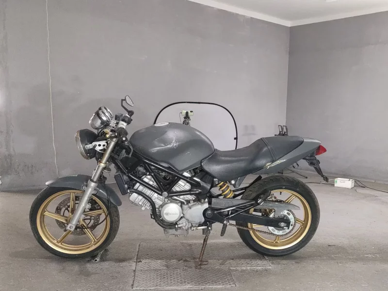 Honda VTR250