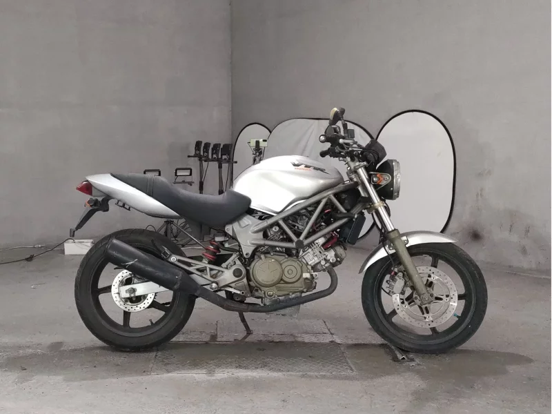 Honda VTR250