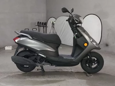 Yamaha AXIS Z