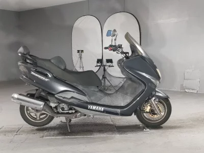 Yamaha MAJESTY 125