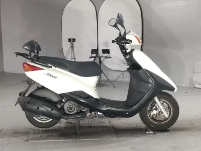 Yamaha AKUSHI STREET