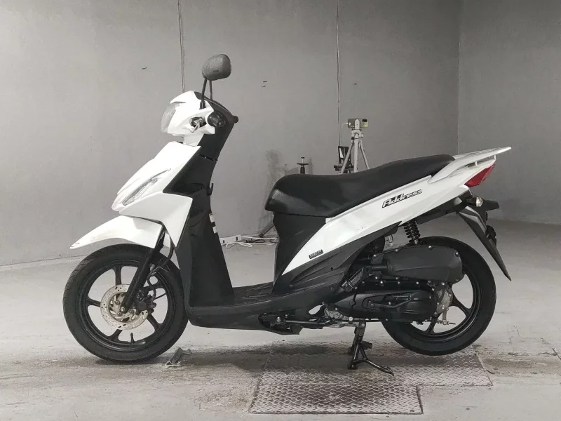 Suzuki ADDRESS V110