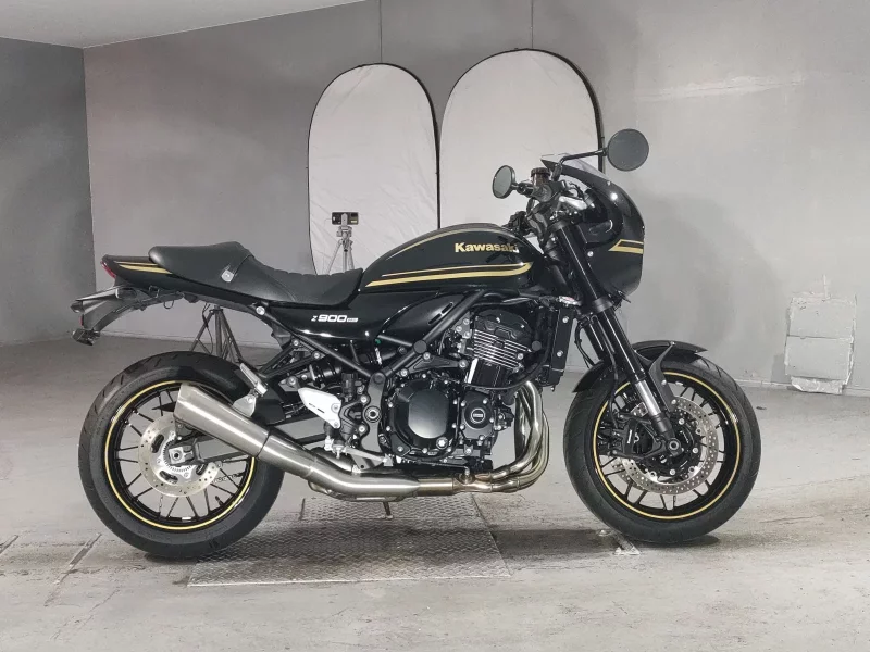 Kawasaki Z900RSKAFE лот № 5054 оценка 6  с аукциона в Японии