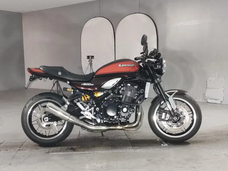 Kawasaki Z900RS лот № 5061 оценка 5  с аукциона в Японии