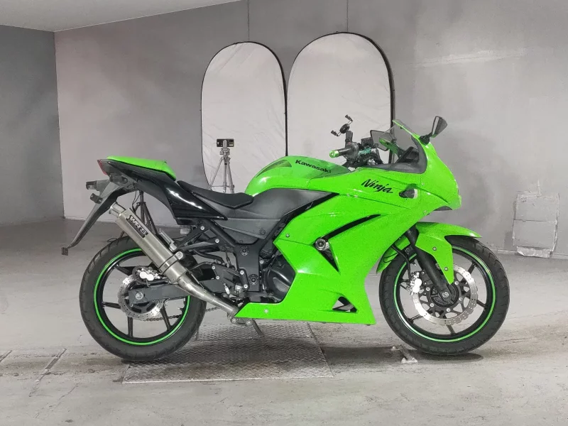 Kawasaki NINJA250R