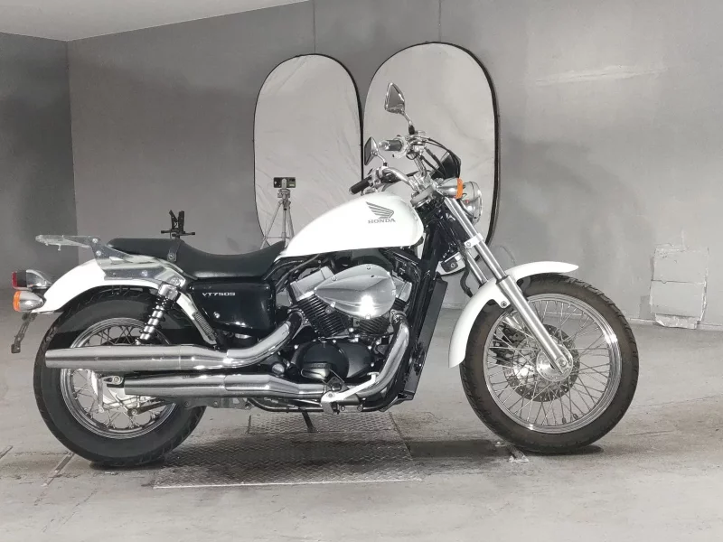 Honda VT750S