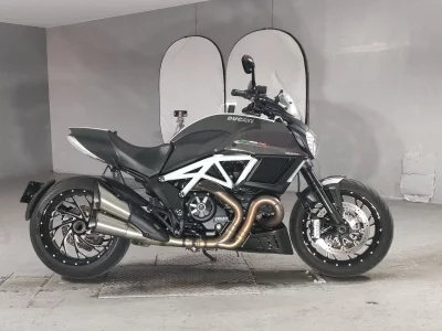 Ducati DUCATI DIAVEL CARBON  с аукциона в Японии