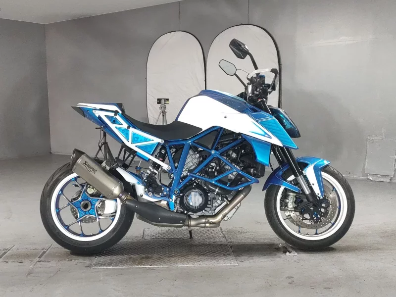 KTM KTM 1290 SUPER DUKE R