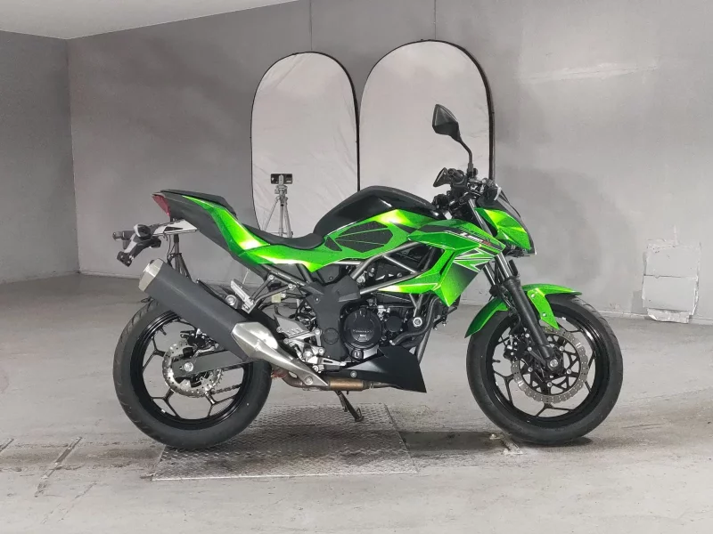 Kawasaki Z250SL лот № 5300 оценка 4  с аукциона в Японии