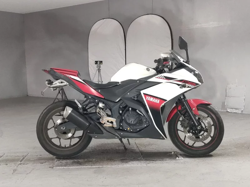 Yamaha YZF-R25
