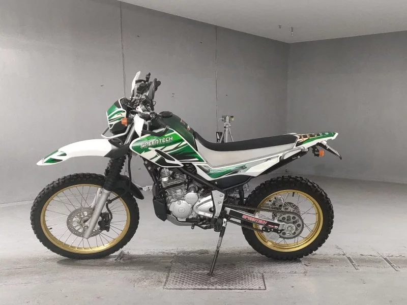 Yamaha SEROW 250
