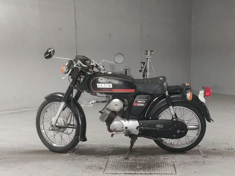 Yamaha YB50