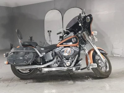 Harley-Davidson HARLEY FLSTC1580