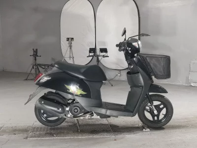 Suzuki LET S