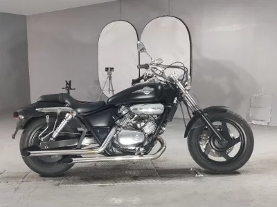 Honda MAGNA 250