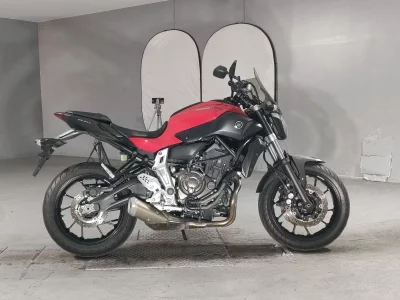 Yamaha MT-07 2015