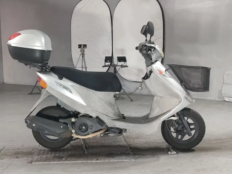Suzuki ADDRESS V125