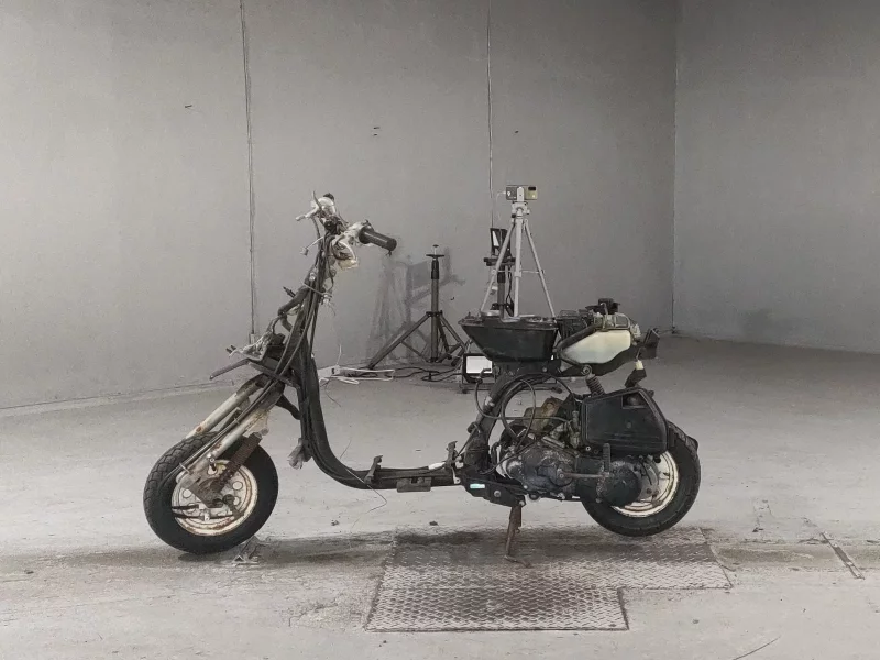 Honda DJ