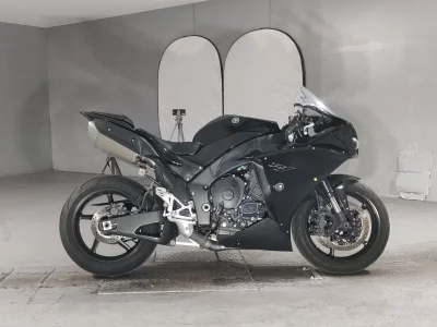 Yamaha YZF-R1  с аукциона в Японии