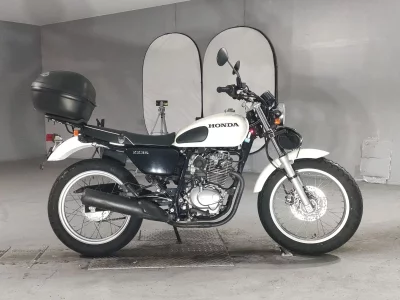Honda CB223S