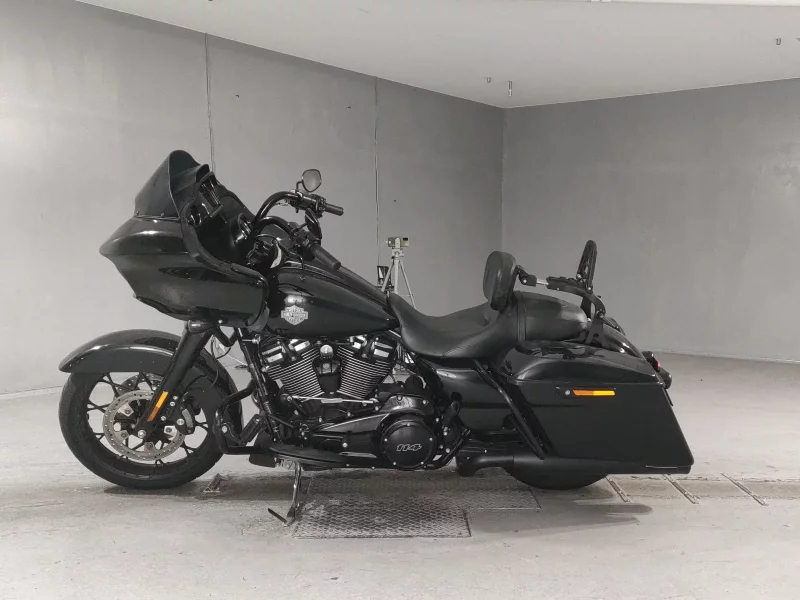 Harley-Davidson HARLEY FLTRXS1870