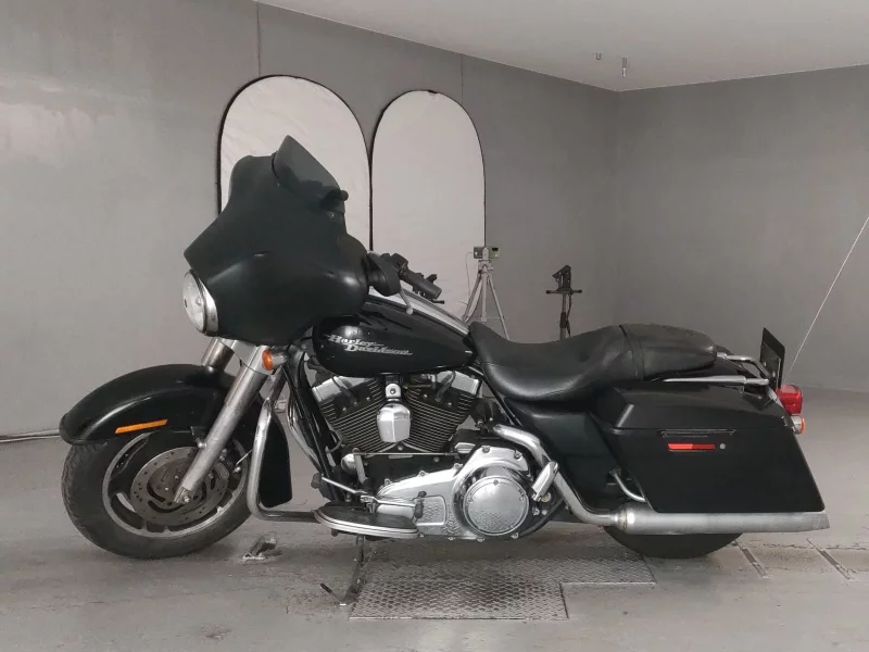 Harley-Davidson HARLEY FLHX1580