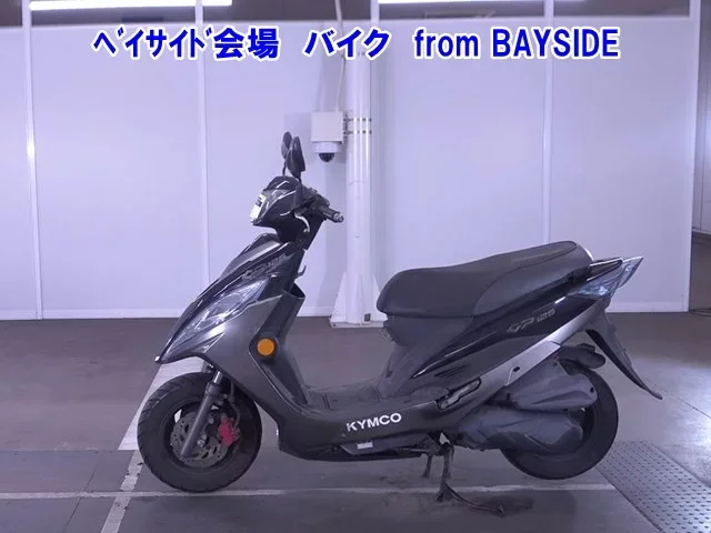 Suzuki GP125