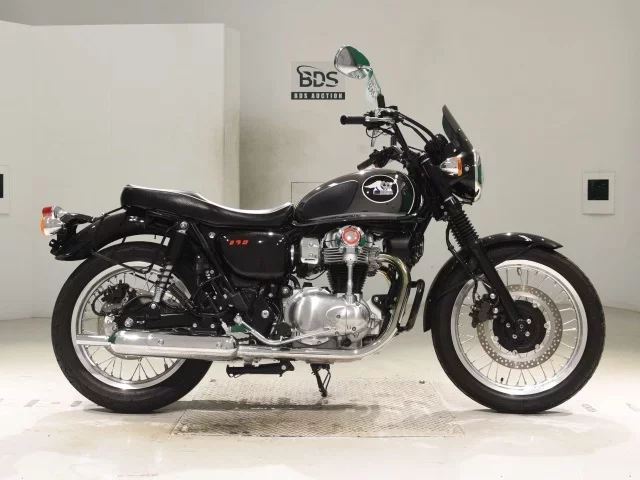Kawasaki MEGURO K3 лот № 5065 оценка 6  с аукциона в Японии