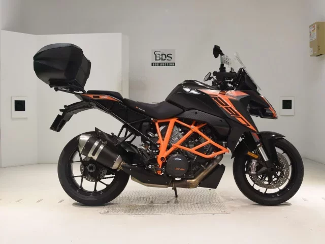 Other KTM1290 SUPER DUKE GT лот № 0272 оценка 5  с аукциона в Японии