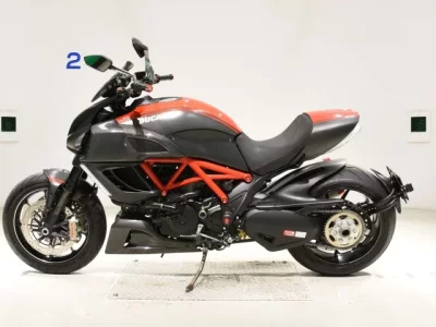 Ducati DUCATI DIAVEL CARBON  с аукциона в Японии