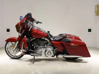 Harley-Davidson HARLEY FLHXSE1800CVO