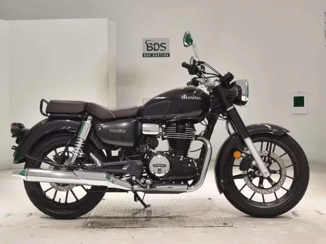 Honda GB350C лот № 2841 оценка 8  с аукциона в Японии