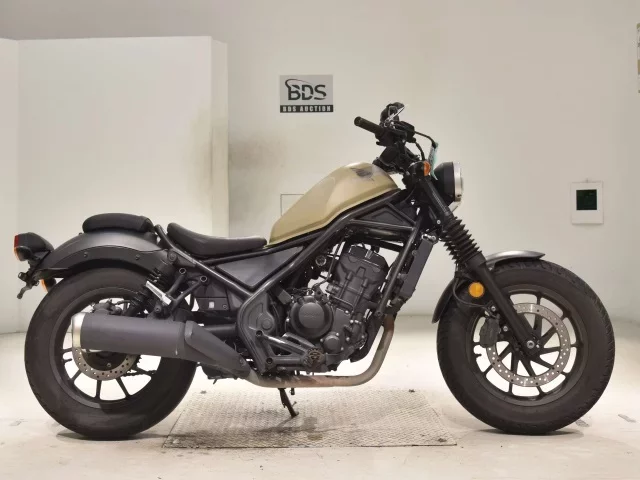 Honda REBEL лот № 2761 оценка 4  с аукциона в Японии
