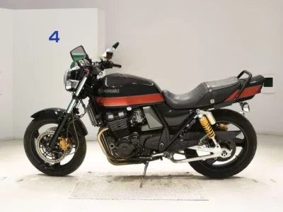 Kawasaki ZRX400  с аукциона в Японии