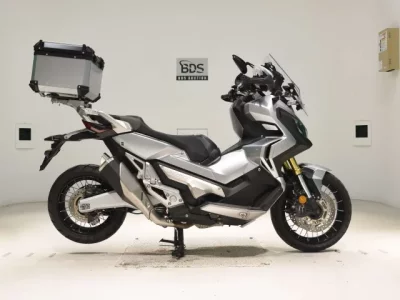 Honda X-ADV750  с аукциона в Японии
