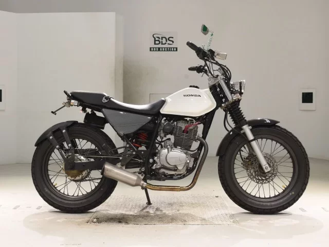 Honda FTR223 лот № 7888 оценка 4  с аукциона в Японии