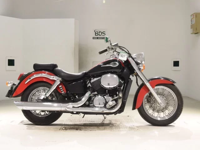 Honda SHADOW400 лот № 7827 оценка 4  с аукциона в Японии