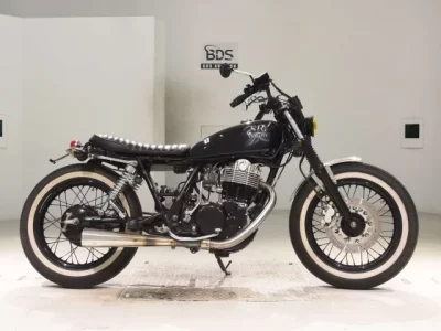 Yamaha SR400-3  с аукциона в Японии